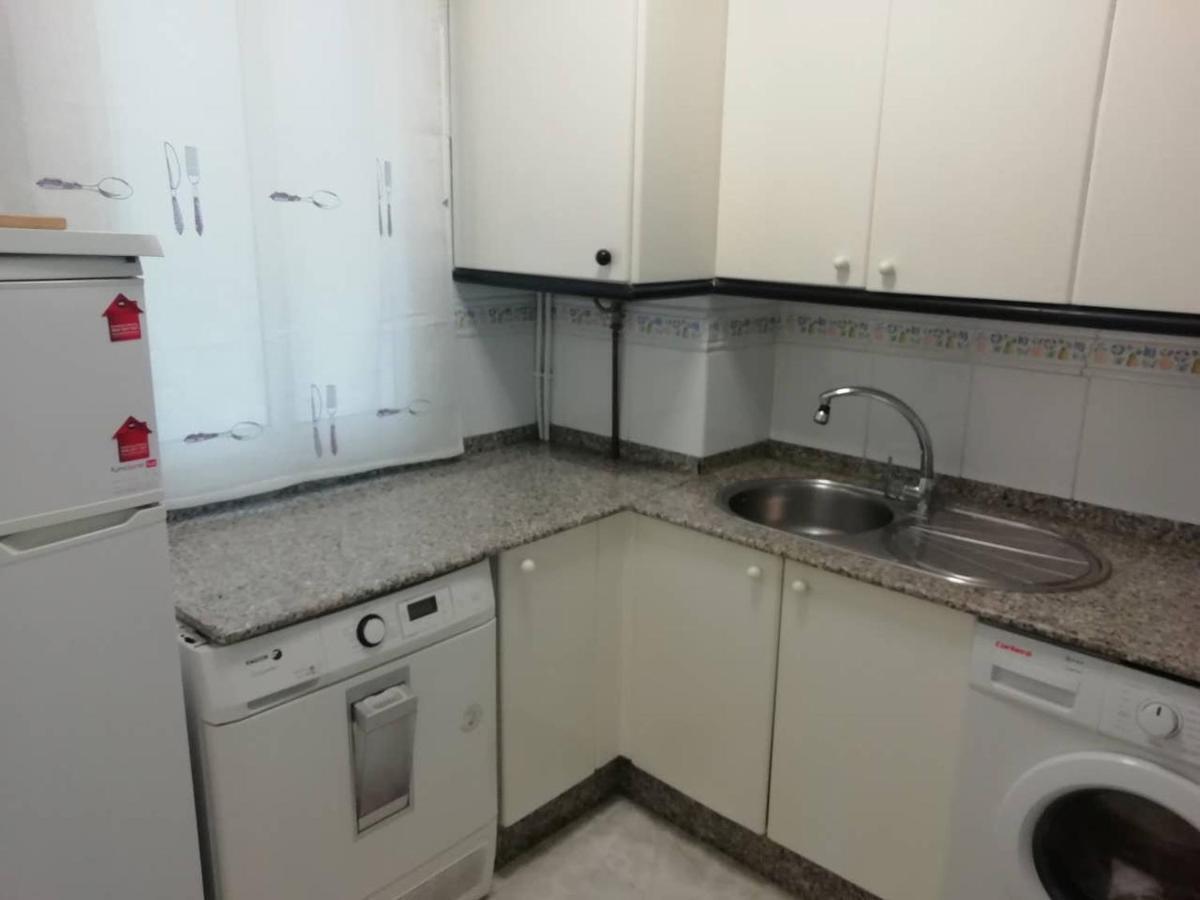 Apartamento En Burela A 3 Min De Playa!!! Bagian luar foto